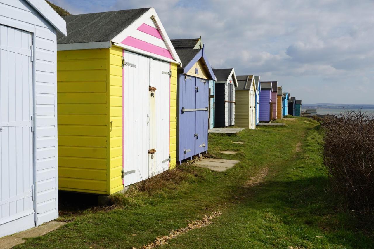 Dotty'S Retreat Villa Milford on Sea Eksteriør bilde