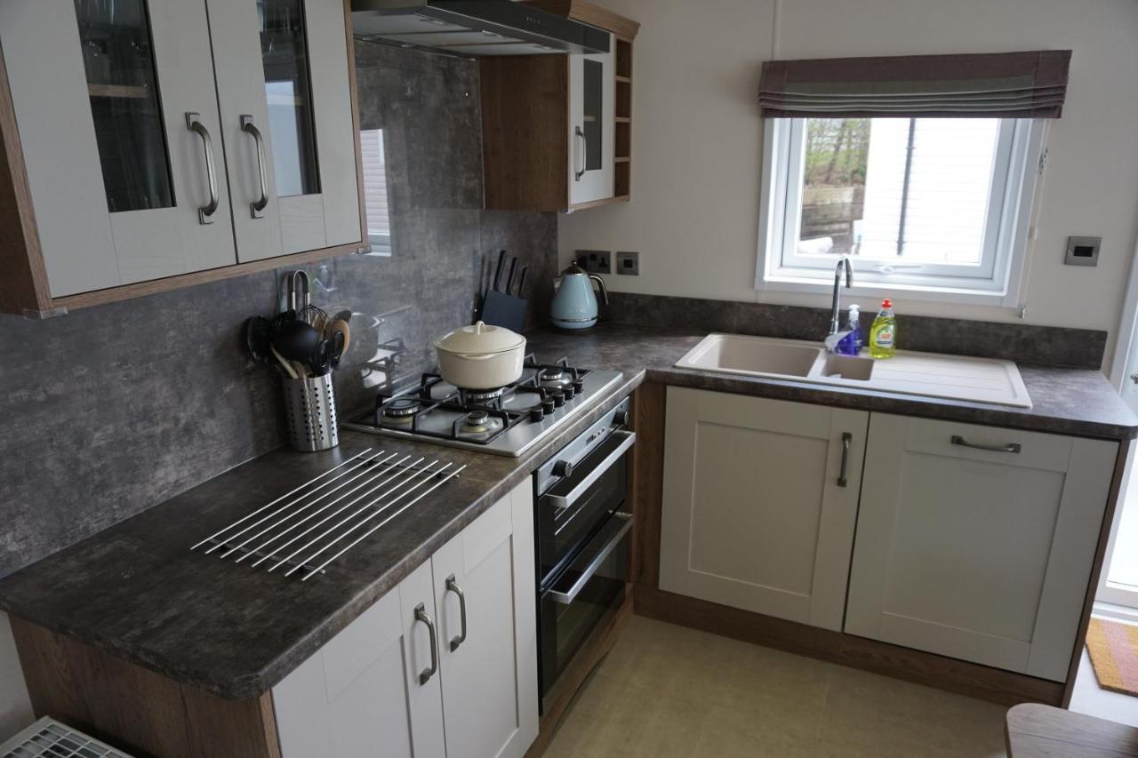 Dotty'S Retreat Villa Milford on Sea Eksteriør bilde
